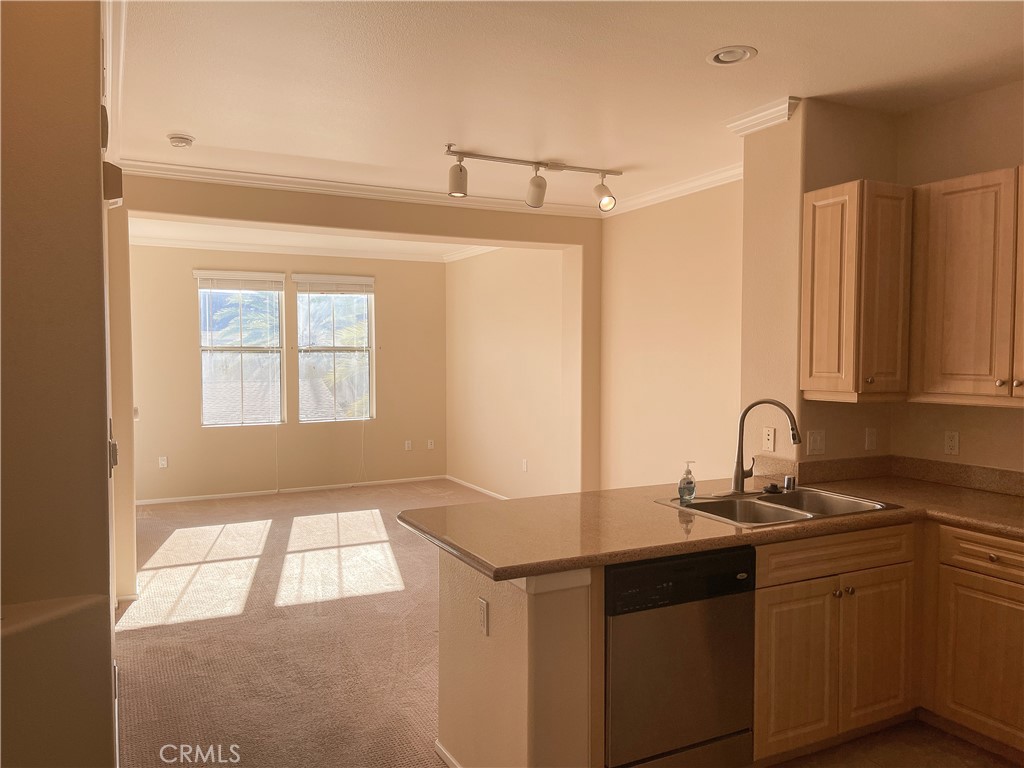 3404 Watermarke Place