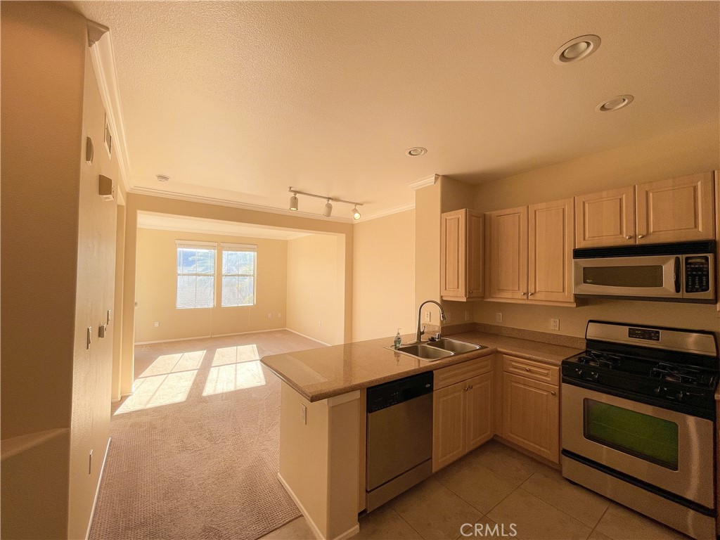 3404 Watermarke Place