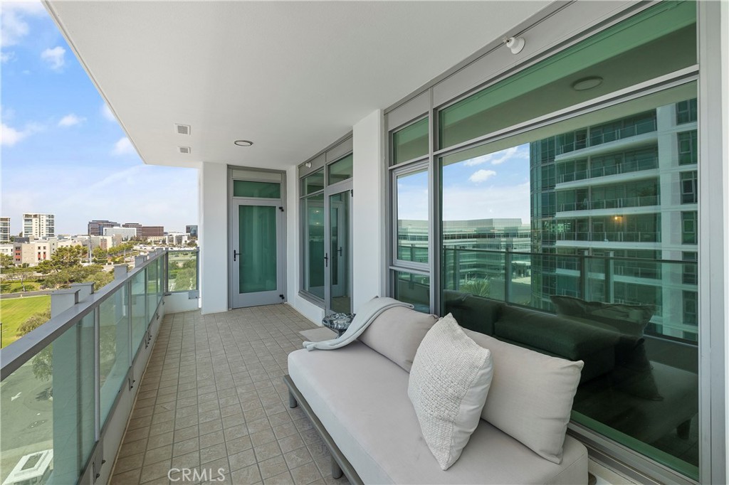 3141 Michelson Drive 907