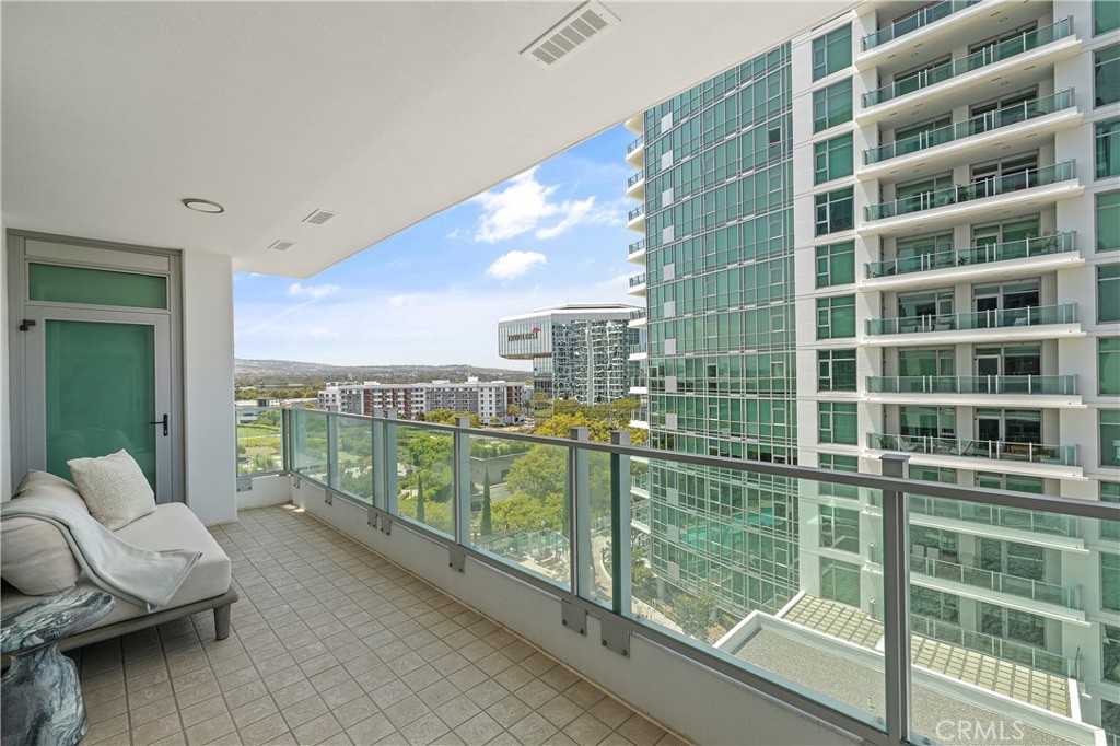 3141 Michelson Drive 907