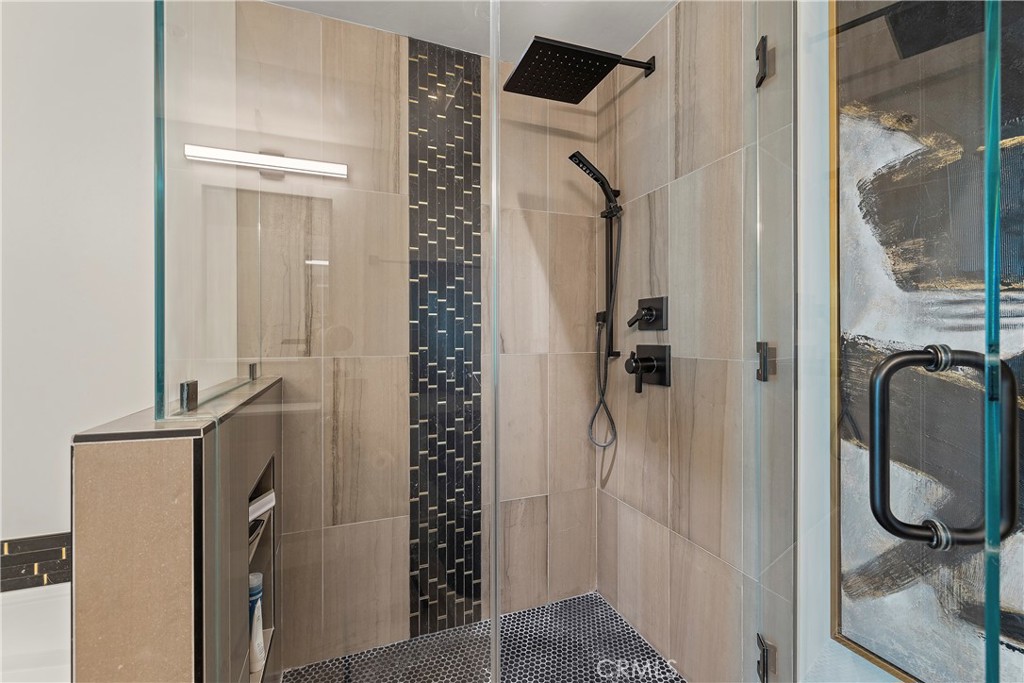 3141 Michelson Drive 907