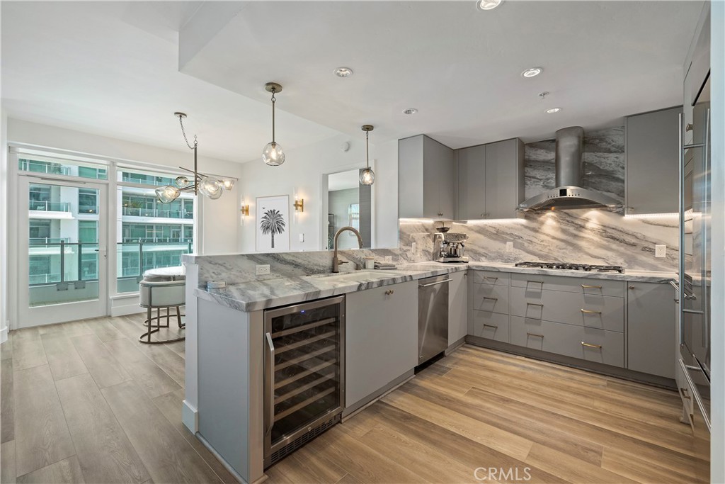 3141 Michelson Drive 907