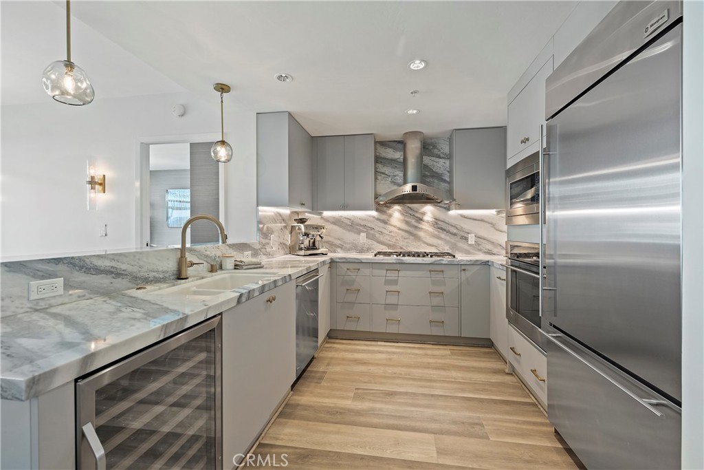 3141 Michelson Drive 907