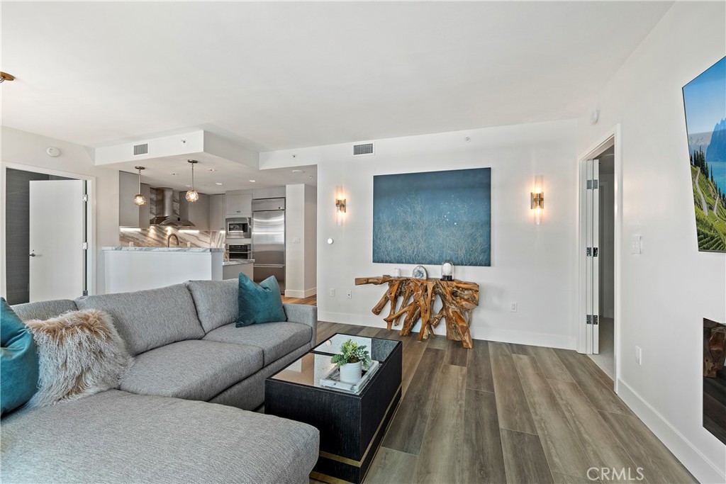 3141 Michelson Drive 907