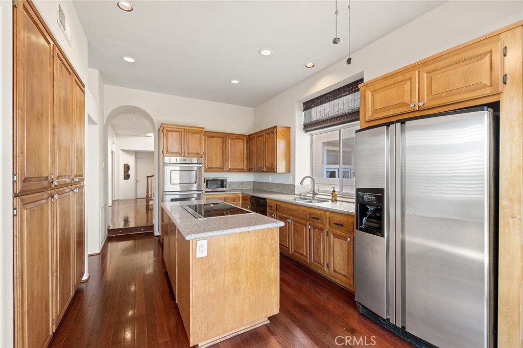 33686 Bridgehampton Drive