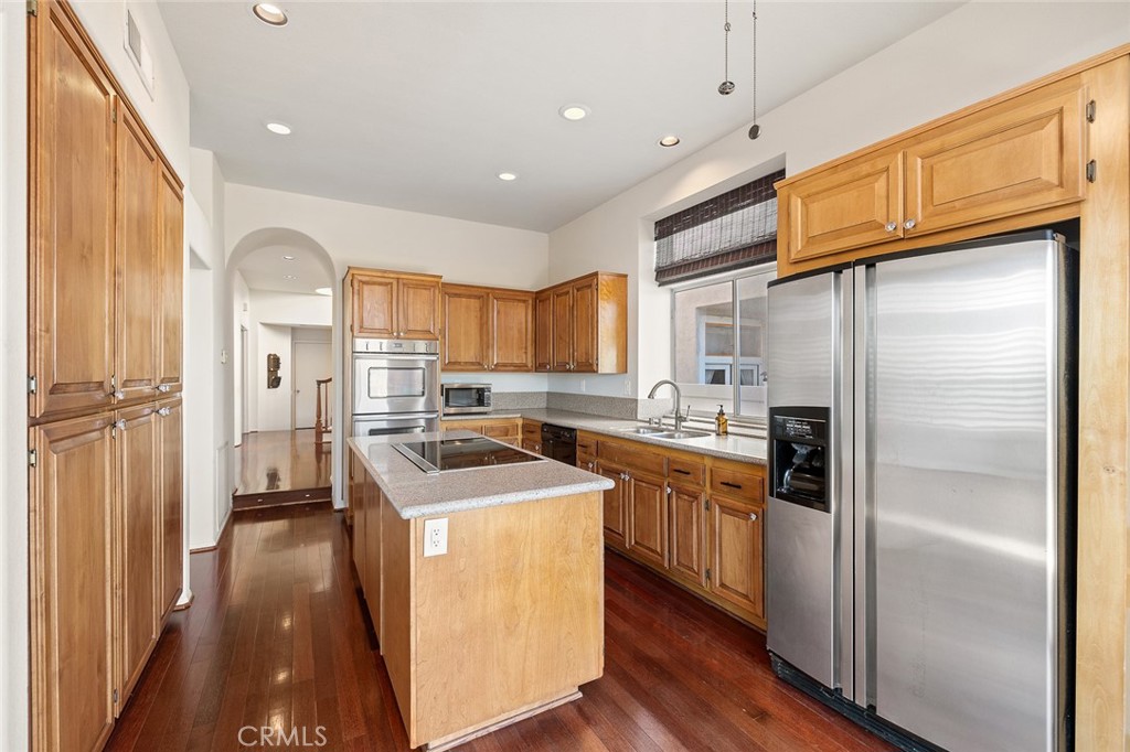 33686 Bridgehampton Drive