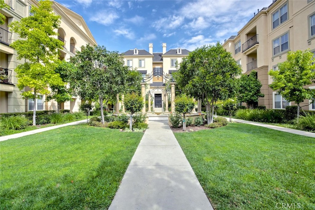 3450 Watermarke Place