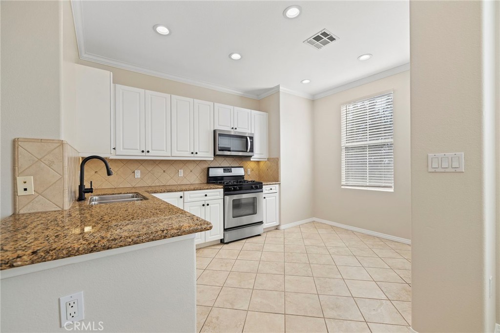 3450 Watermarke Place