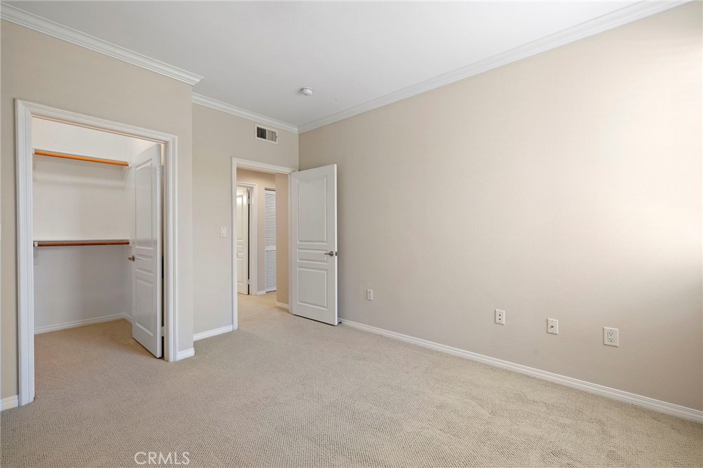 3450 Watermarke Place