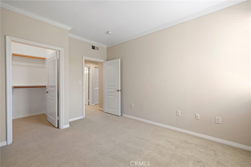 3450 Watermarke Place