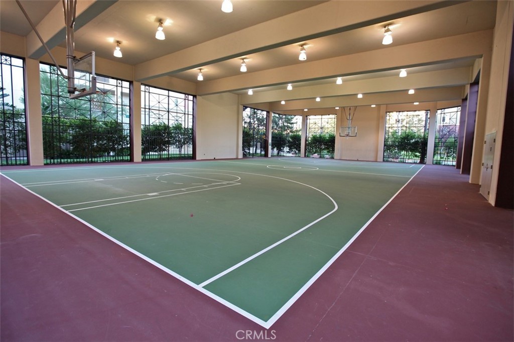 3450 Watermarke Place