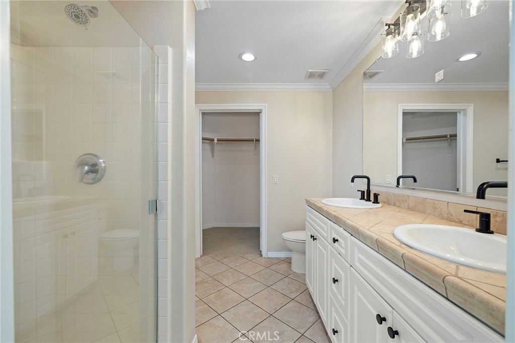 3450 Watermarke Place