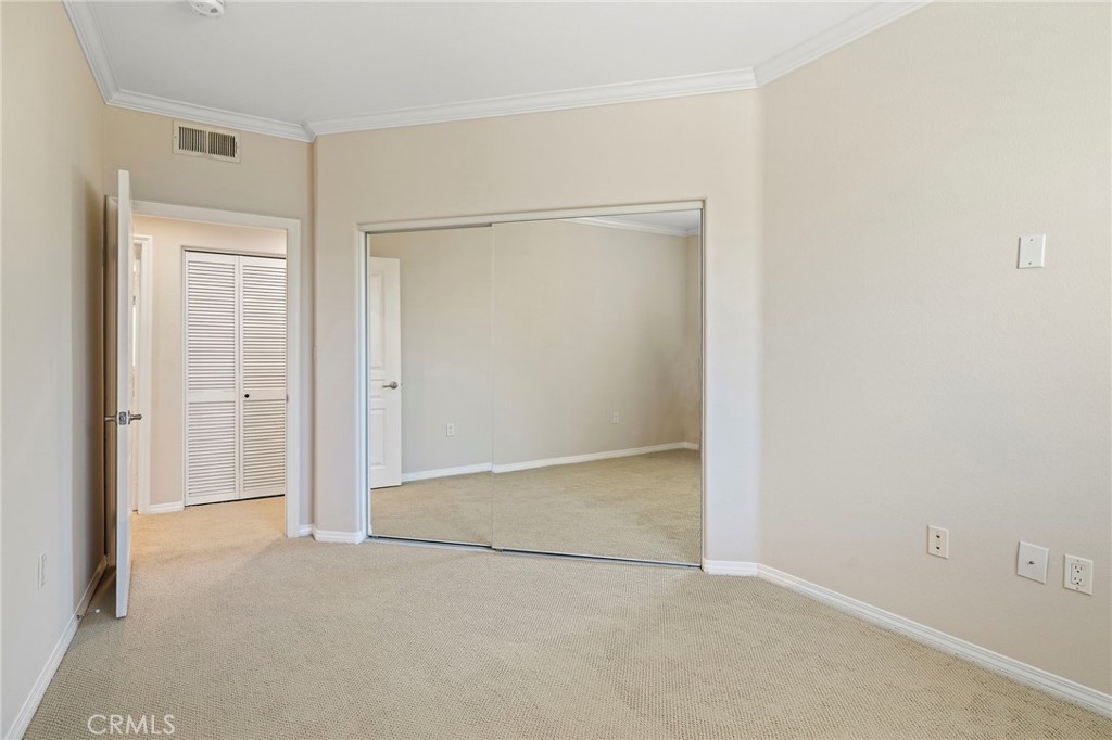 3450 Watermarke Place