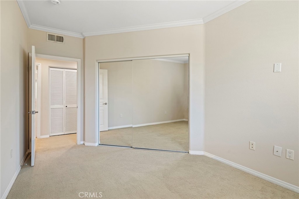 3450 Watermarke Place