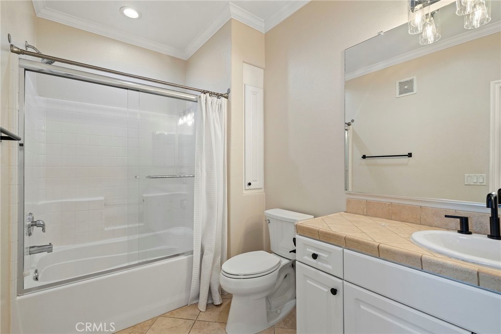 3450 Watermarke Place