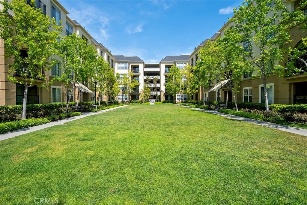 3450 Watermarke Place