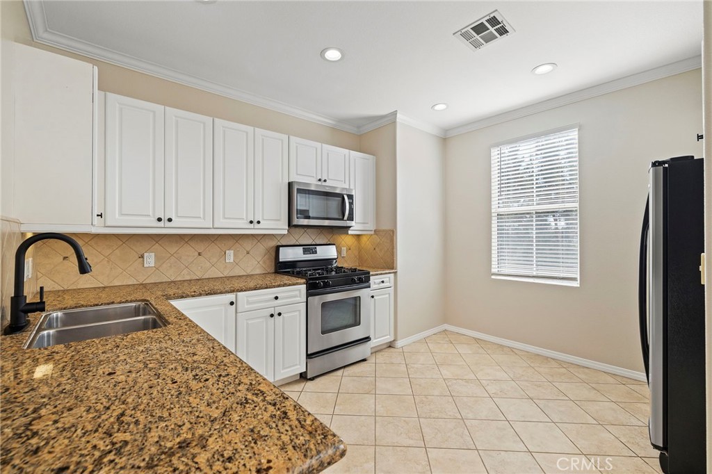 3450 Watermarke Place