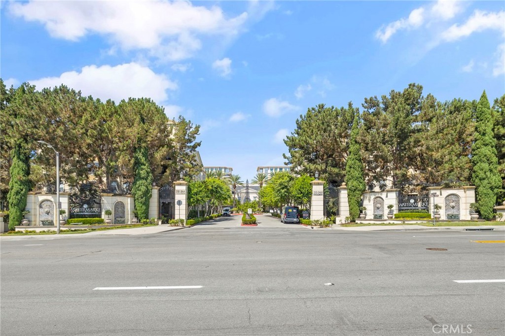 3450 Watermarke Place