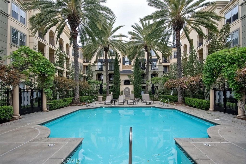 3450 Watermarke Place