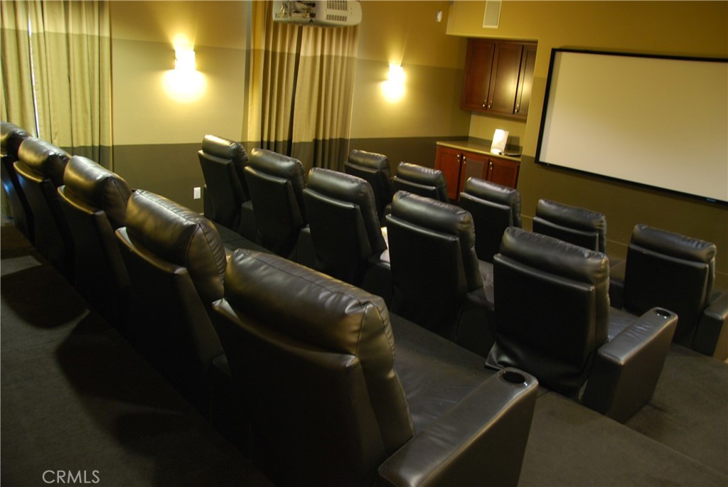 2212 Watermarke Place