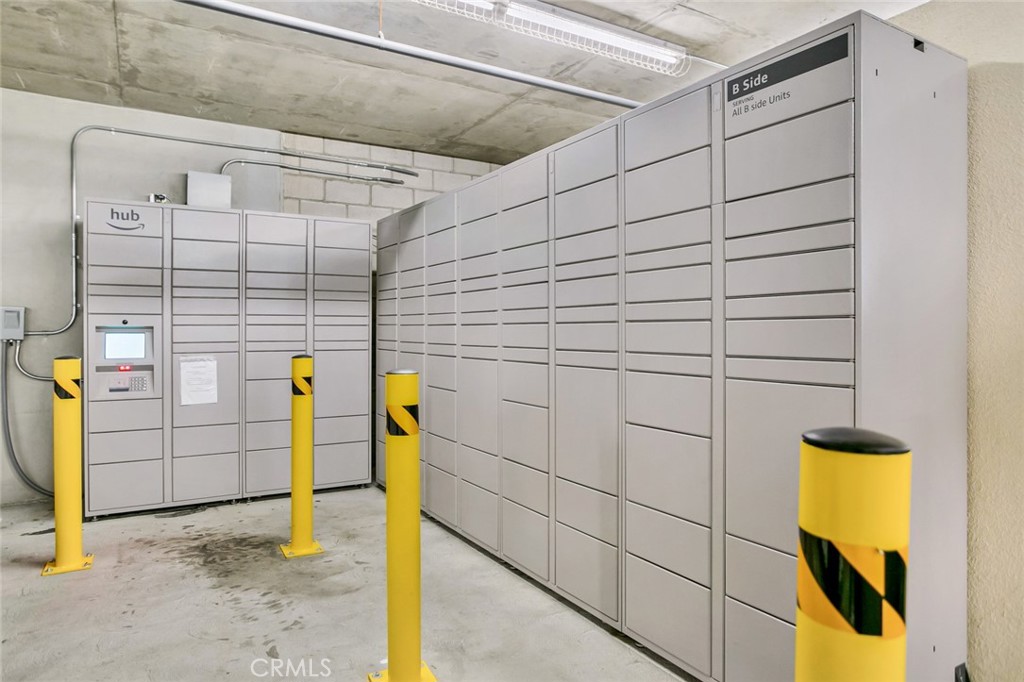 2212 Watermarke Place