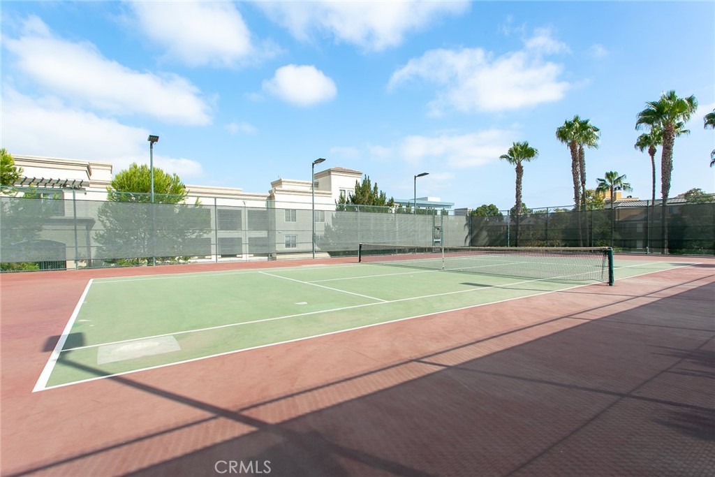 2212 Watermarke Place