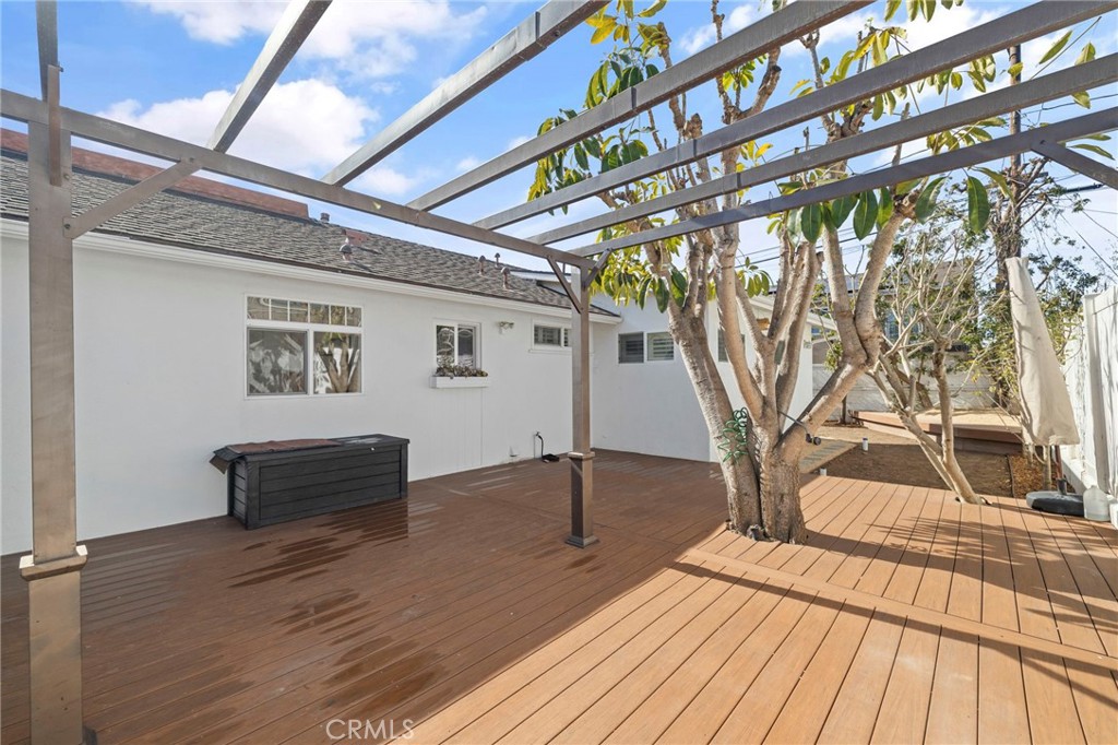 625 Beachcomber Drive