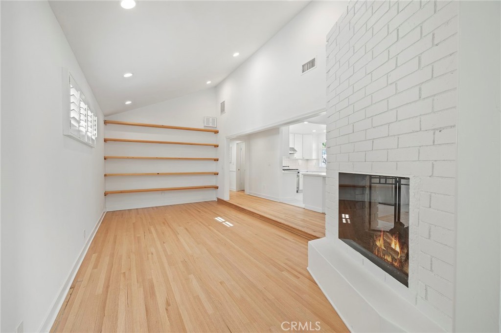 625 Beachcomber Drive