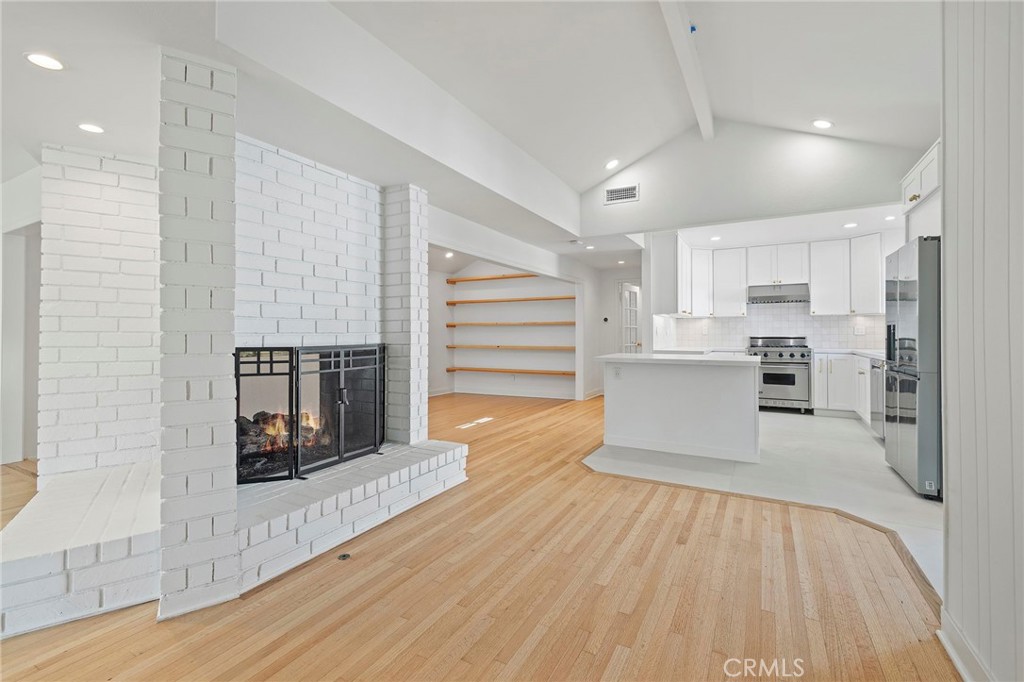 625 Beachcomber Drive