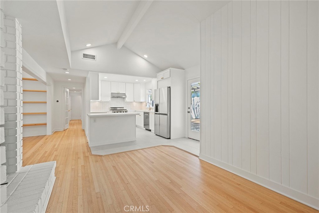 625 Beachcomber Drive