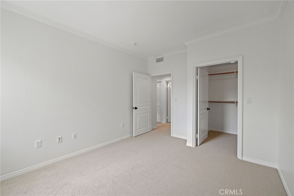 3459 Watermarke Place