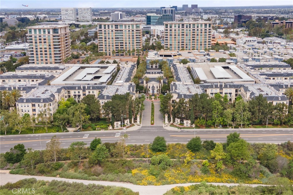 3459 Watermarke Place