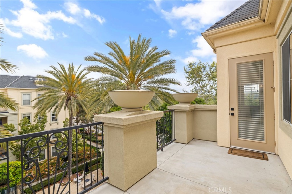 3459 Watermarke Place