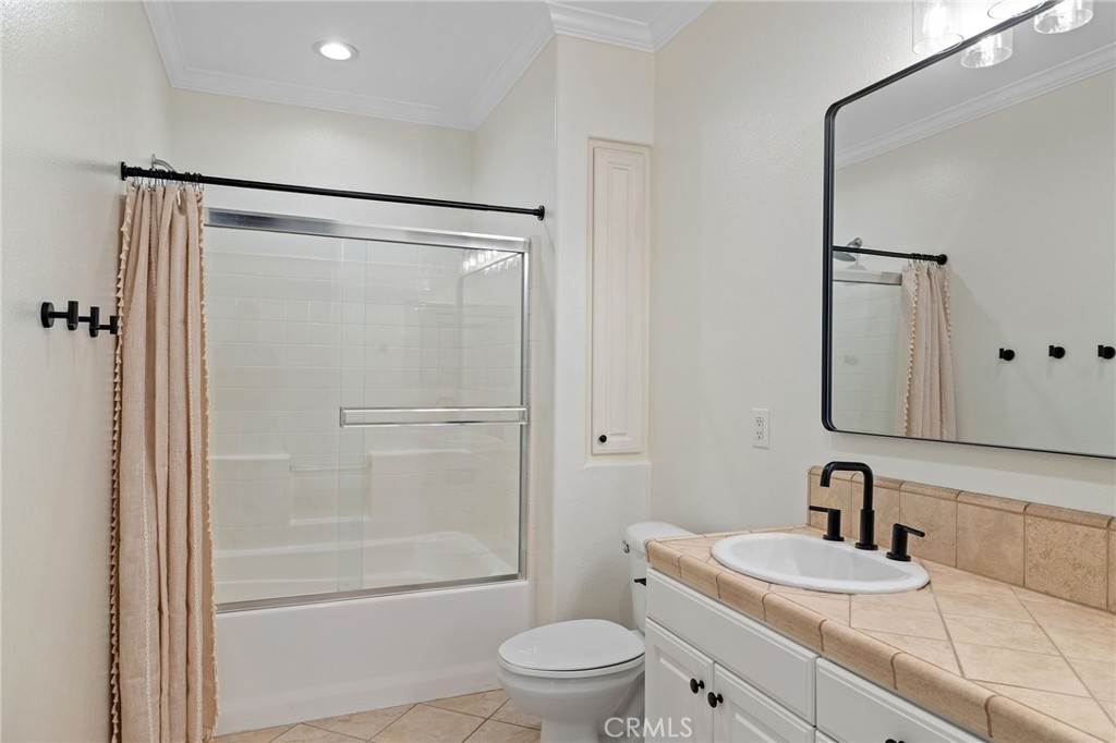 3451 Watermarke Place