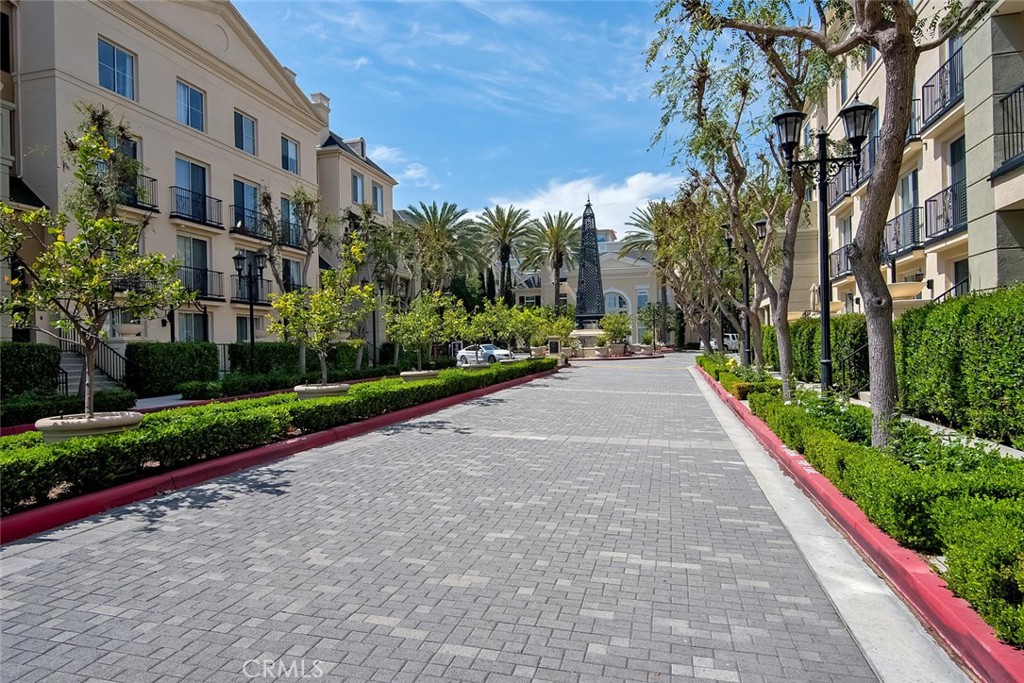 3451 Watermarke Place