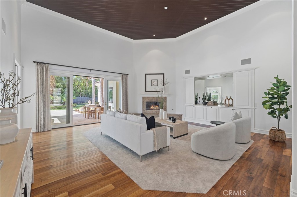 18812 Smoketree Circle