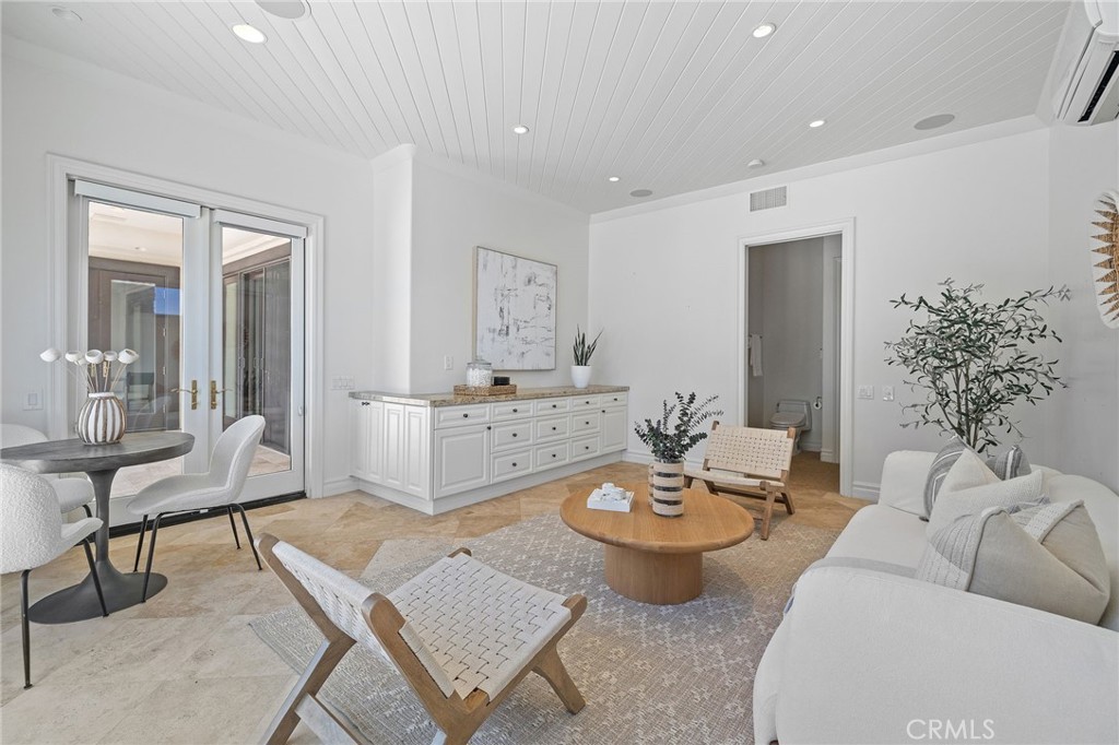 18812 Smoketree Circle