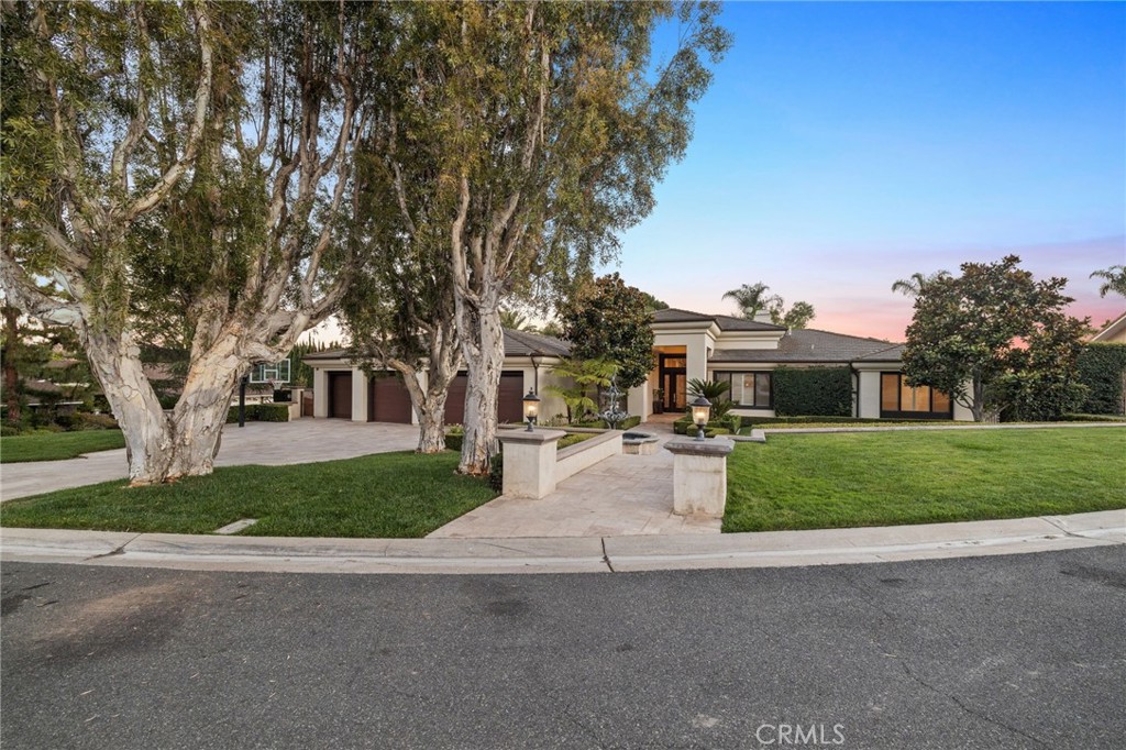 18812 Smoketree Circle