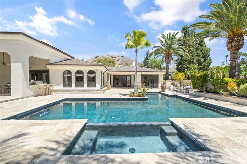 18812 Smoketree Circle