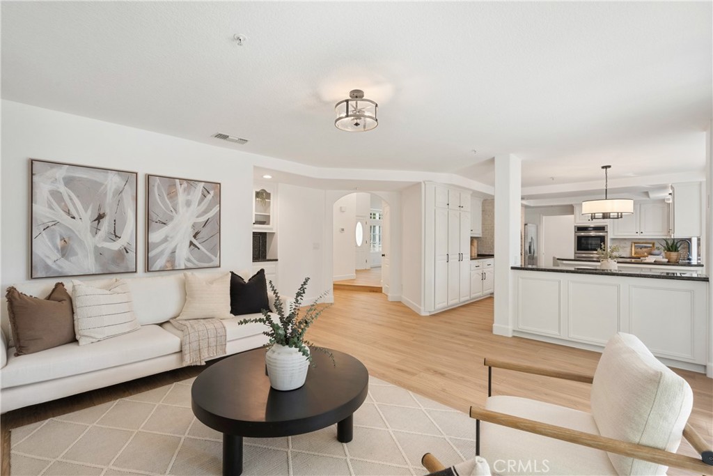 18571 Buena Vista Avenue