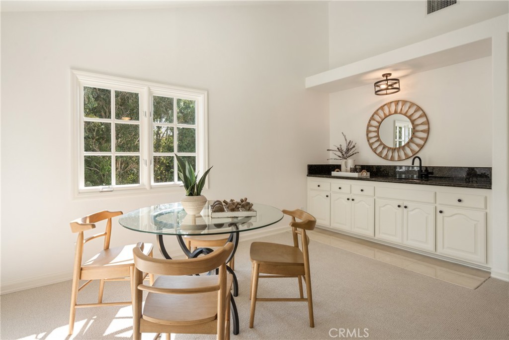 18571 Buena Vista Avenue