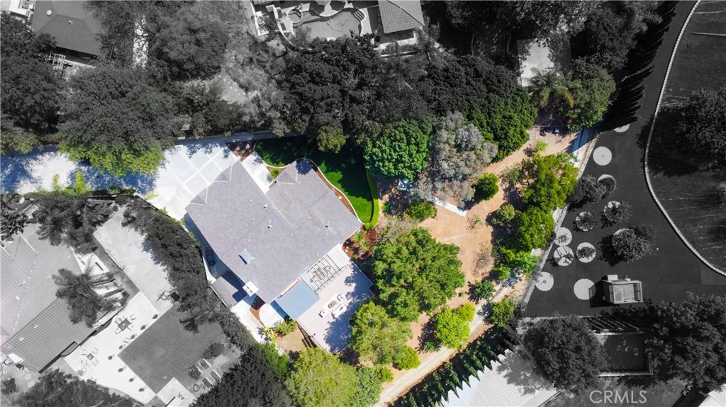 18571 Buena Vista Avenue