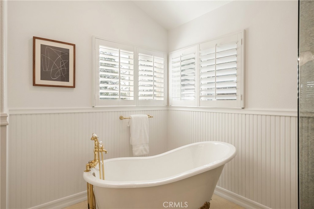 18571 Buena Vista Avenue