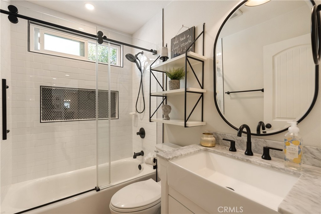 13822 Henstridge Circle