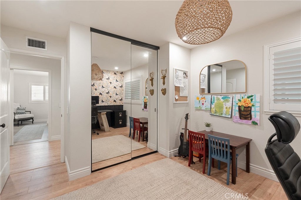 13822 Henstridge Circle