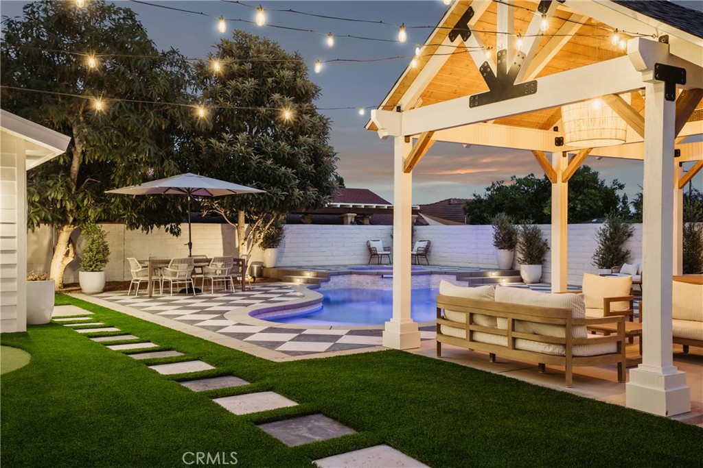 13822 Henstridge Circle