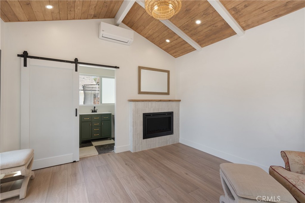 13822 Henstridge Circle