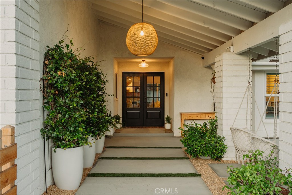 13822 Henstridge Circle