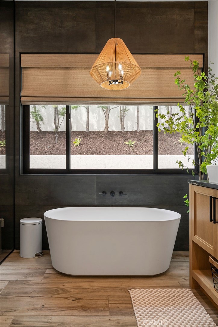 837 S Canyon Mist Lane