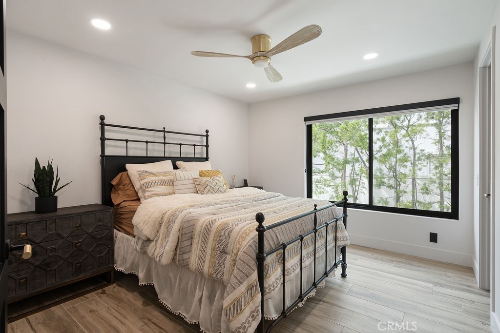 837 S Canyon Mist Lane